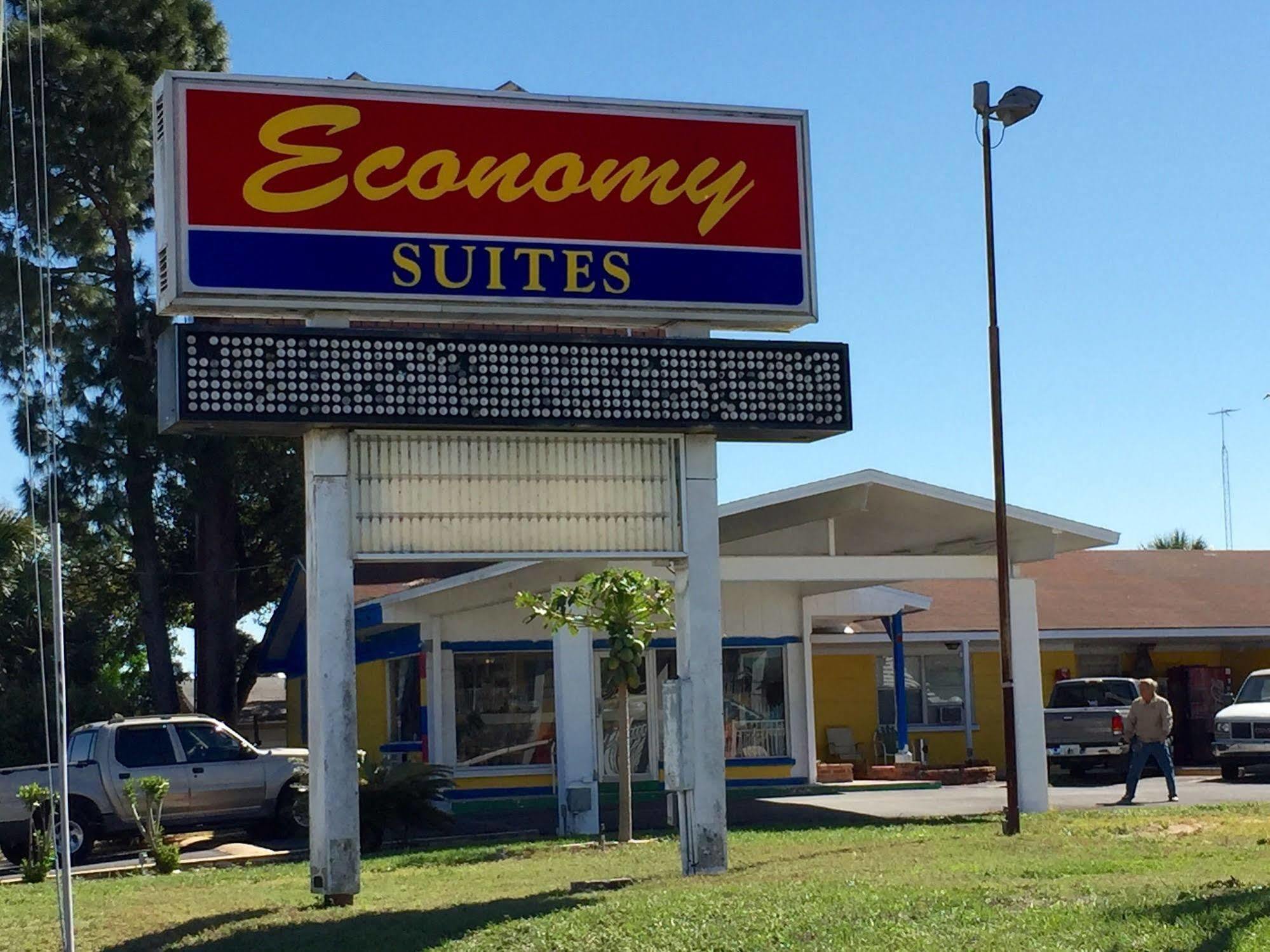 Economy Suites Cypress Gardens Exterior photo